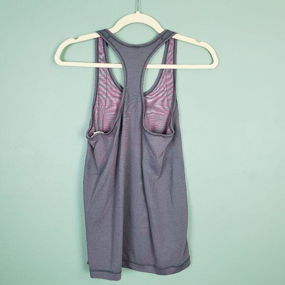 Under Armour Women's Fitted Heat Gear Racerback Threadborne Tank Top Size Small - Picture 2 of 5